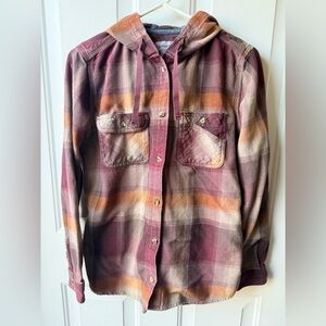 Carhartt Hooded Plaid Women’s Button-down Shirt - Size Medium